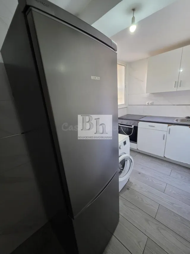 BLANHOGAR alquila bajo de 3 habitaciones en 25 años de Paz - foto 5