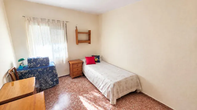 CASA DE CAMPO CERCA DEL CASCO URBANO, EN ONTINYENT — 11