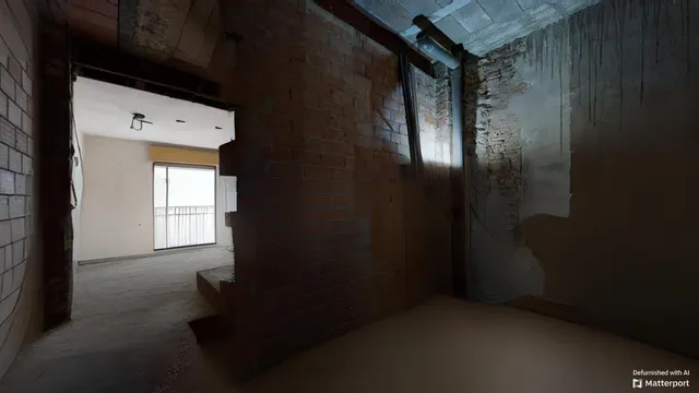 QUIERES VIVIR EN EL CENTRO DE BURRIANA Y TENER TU PROPIO NEGOCIO... — 36
