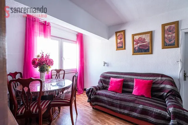 Vivienda a la venta en cuatro caminos, próxima al Hospital M - foto 2