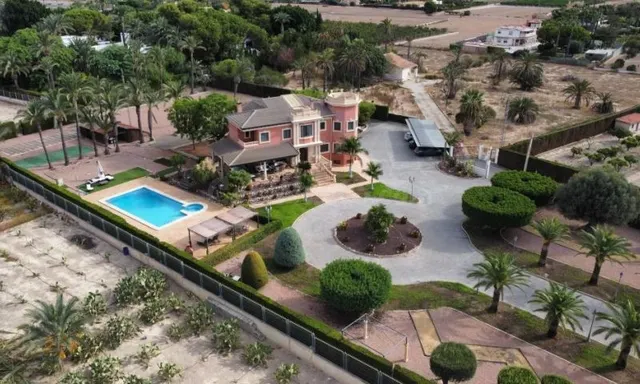 VILLA EN PERLETA ( ALICANTE ) — 13