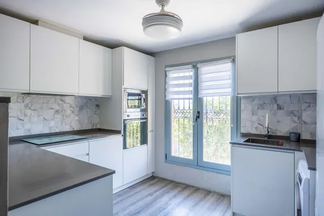 Chalet adosado en Calle Carmona, Tiro de Línea, Sevilla — 24
