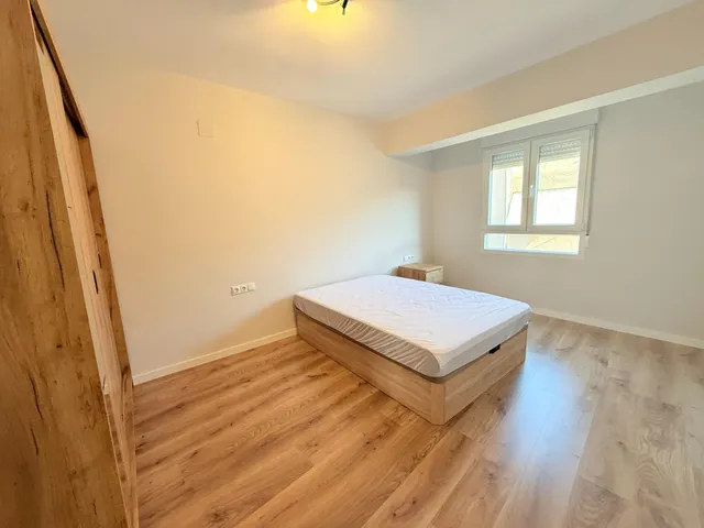 TOTALMENTE REFORMADO  A ESTRENARE, PISO EN BUENA ZONA,   EXTERIOR, MUY LUMINOSO. — 10