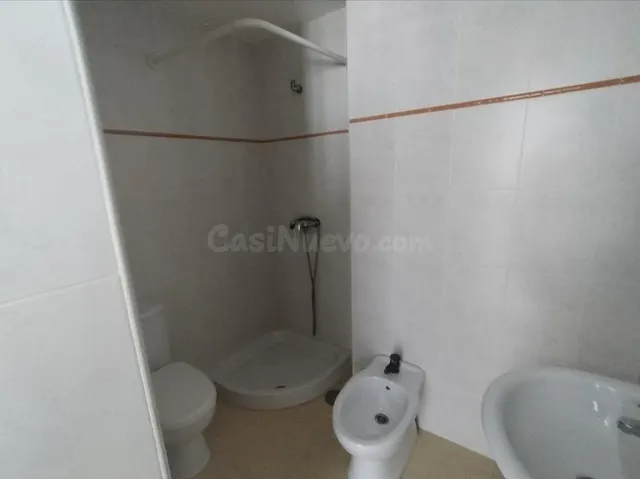 PISO CON GARAJE Y TRASTERO A LA VENTA EN EL CERRO - foto 3