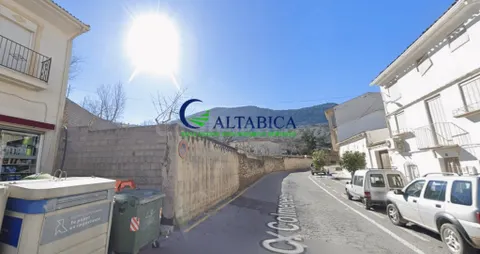 Casa-Chalet en Venta en Castillo De Locubin Jaén