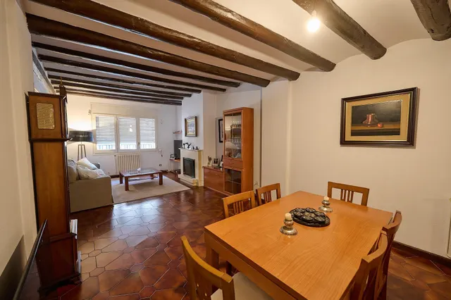 Encantadora finca cantonera al centre de Sentmenat — 29