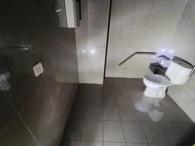 Local comercial 187m² en venta - Zona el Caño — 6
