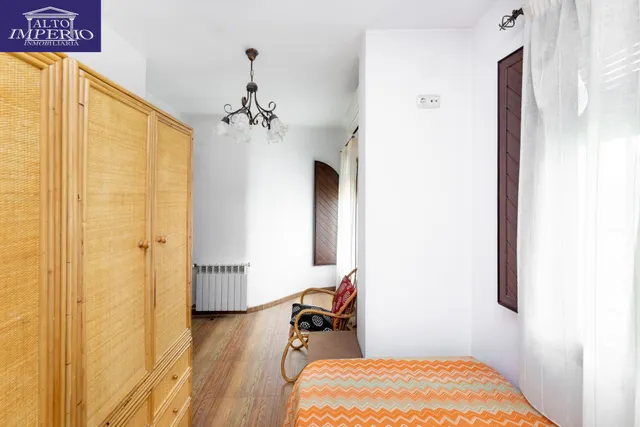 VIVIENDA PAREADA EN MONTELUZ — 38