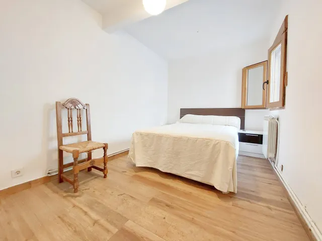 Piso en zona Pueblo — 9