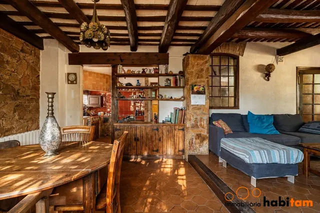 Espectacular Masia de piedra del siglo XIX con 2.200m2 de terreno — 7