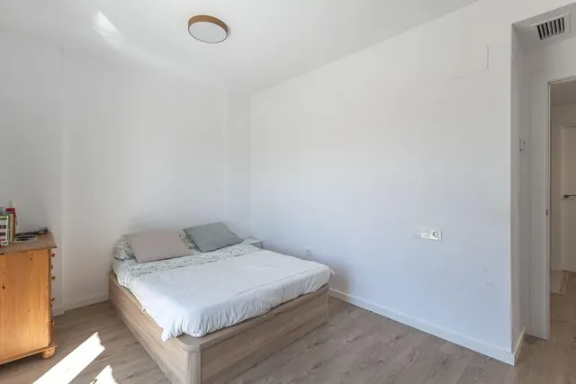 Vivienda de lujo en Urbanización SERRALLO HILLS. — 26