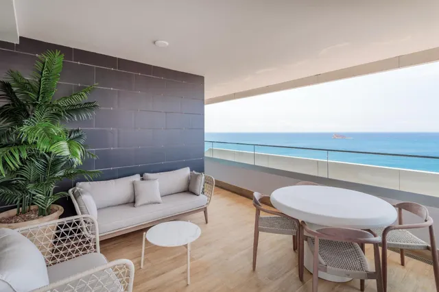 APARTAMENTOS DE LUJO EN BENIDORM. ALICANTE — 10
