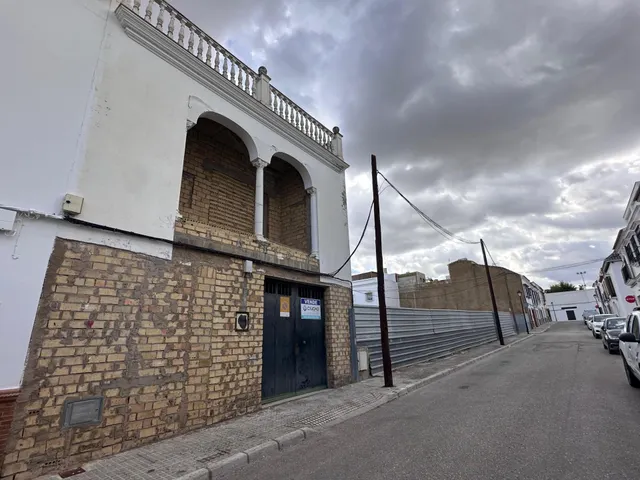 VIVIENDA PARA TERMINAR EN LA PUEBLA DE CAZALLA — 25