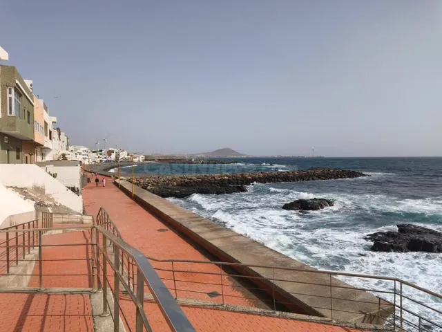 Terreno urbano cerca de la playa en Pozo Izquierdo, Gran Can - foto 2