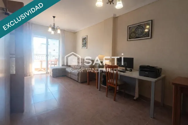 Piso de 3 dormitorios con terraza, vistas despejadas y piscina comunitaria en Costa África, a un paso de la playa — 22