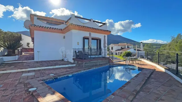 Chalet 4 habitaciones 293m² en venta - Costa del Sol — 5