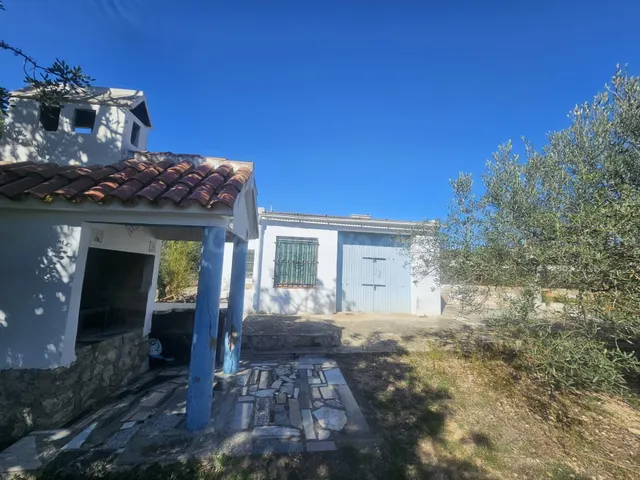 FINCA RUSTICA CERCA DE LA RAPITA ! - foto 3