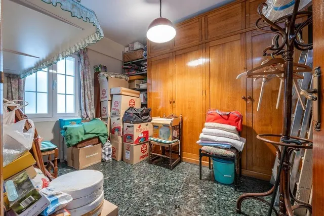 Pisazo en venta en calle Obispo Hurtado — 43