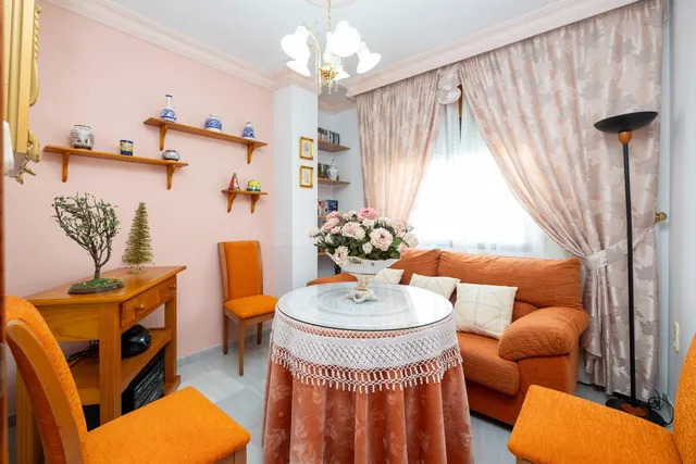 Casa de 6 dormitorios con piscina privada, terrazas y espectaculares vistas en Órgiva – Granada — 3