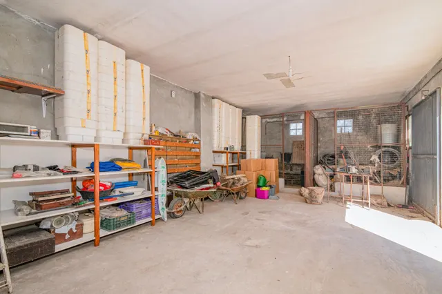 Gran casa de pueblo con terreno, en Ambroz (1260 m2 de parcela) — 40