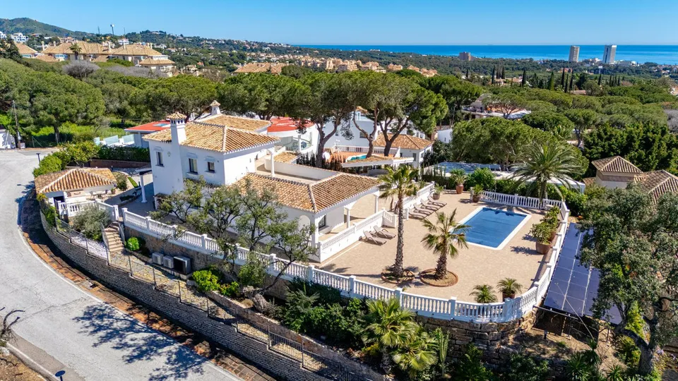 Chalet 3 habitaciones 384m² en venta - Marbella