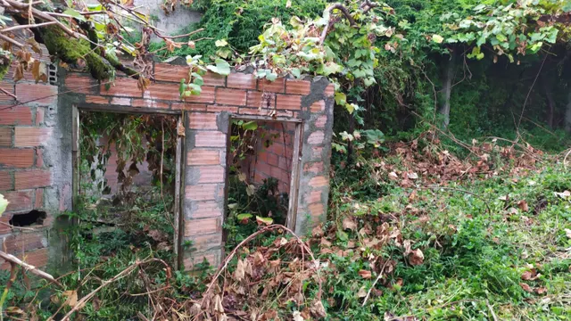 SE VENDE CASA DE PIEDRA PARA REFORMAR EN BUGALLIDO — 23