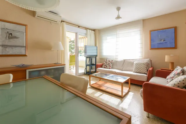 APARTAMENTO REFORMADO CON TERRAZA, PISCINA Y PARKING A 150 METROS DE LA PLAYA DE GANDIA — 19