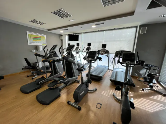 Local Comercial acondicionado como Gimnasio. MUY BUENA OPORTUNIDAD — 5