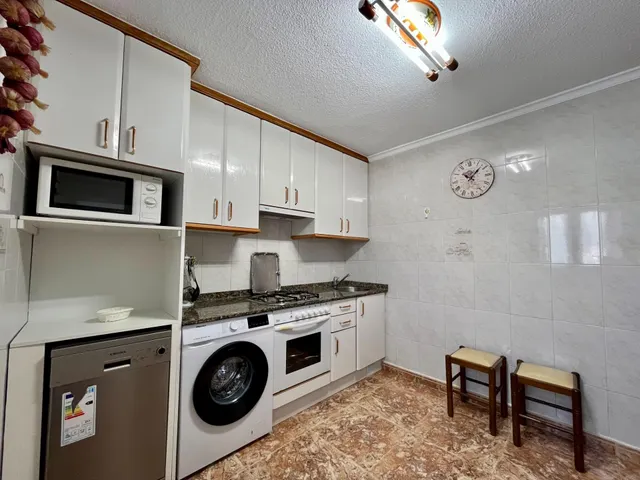4 Apartamentos Turísticos en Venta a 800 m de la Playa de Somo — 19