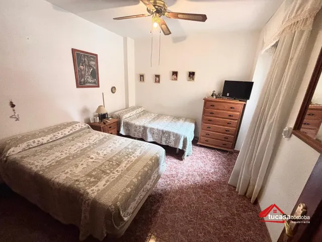 Piso exterior con terraza y parking en levante– 165.000 € — 6