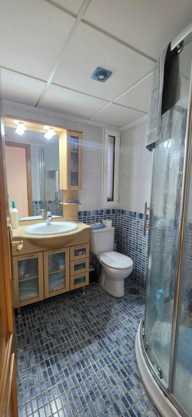 PISO A LA VENTA AMPLIO, LUMINOSO Y CON PLAZA DE GARAGE — 16