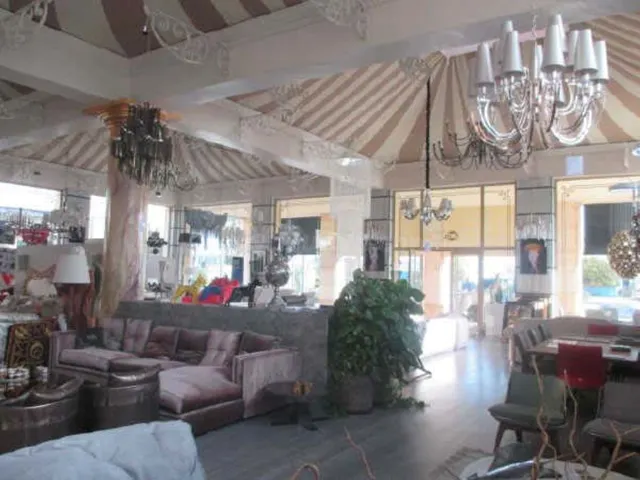 Local comercial 412m² en venta - Marbella — 5