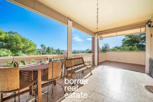 Casa con jardín en Sant Muç, Rubí — 44