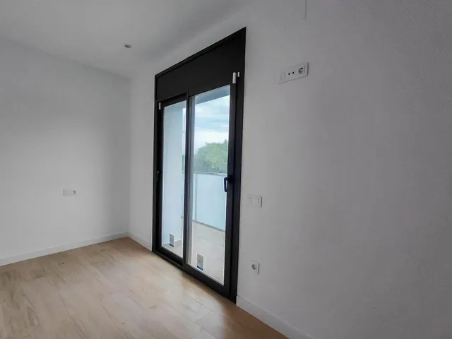 CASA EN VENTA A ESTRENAR EN SANT PERE DE RIBES – LES ROQUETES, TOCANDO VILANOVA I LA GELTRÚ — 23