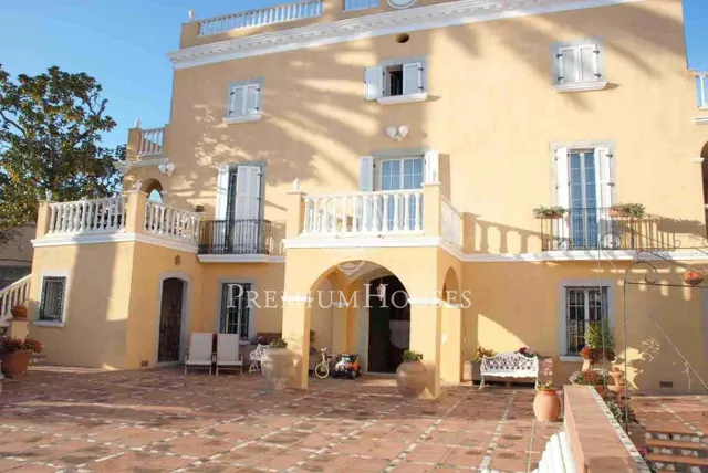 Espectacular casa señorial con mucho encanto - foto 3