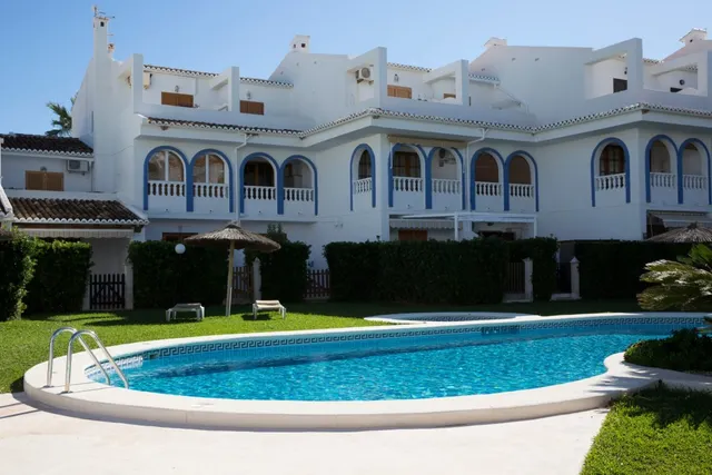 Apartamento dúplex en la playa de Almadrava — 39