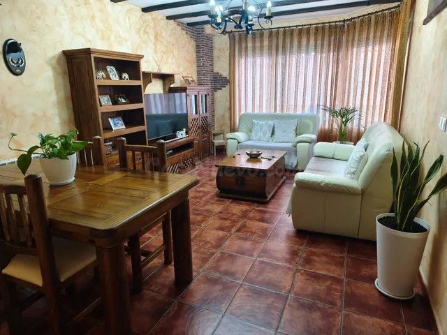 Fabulosa Casa en Zona San Juan por solo €185,000 - foto 2