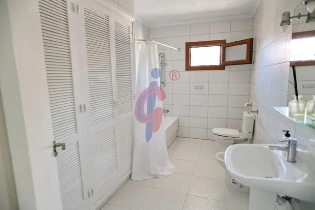 Oportunidad en el centro: 120 m2, 4 dormitorios y terrazas con vistas al mar — 31