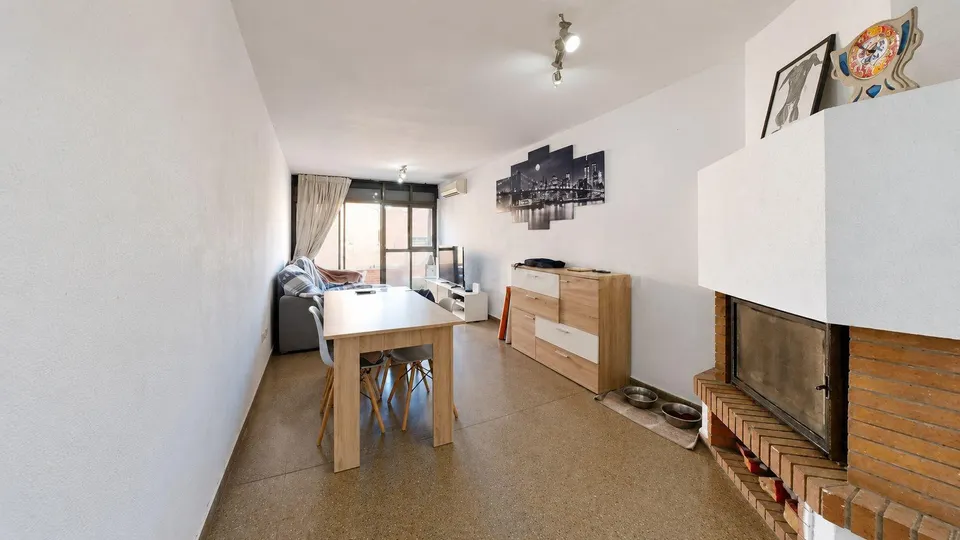 Chalet pareado en venta.