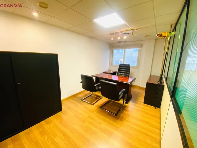 Oficina en venta en Logroño — 8