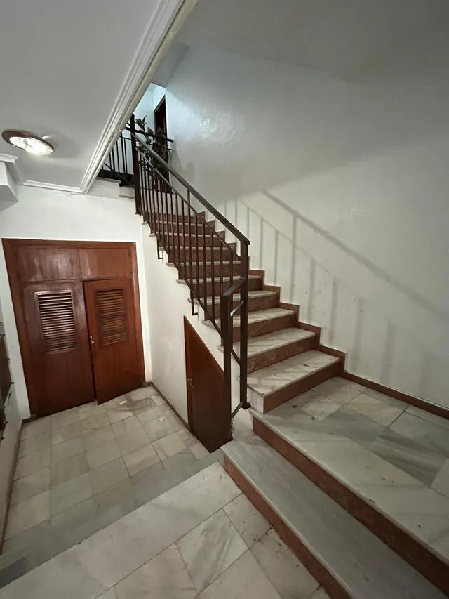 4 DORMITORIOS + 2 BAÑOS EN EL CORAZÓN DE EL EJIDO — 29