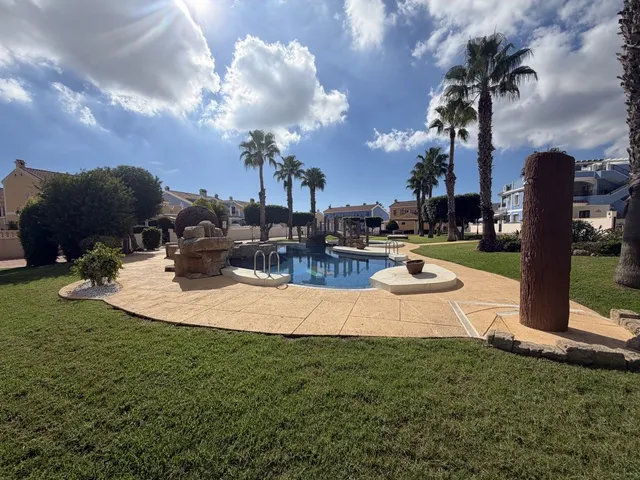 Apartamento 2 habitaciones 60m² en venta - Lomas de Cabo Roig — 24