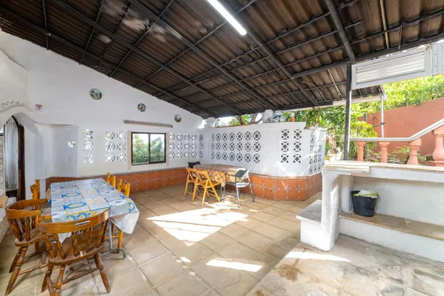 Finca rústica con casa terrera y vistas al mar en tierra del trigo, los silos — 20