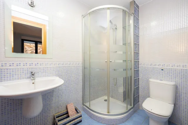 Casa exclusiva junto a Acera del Darro. Pleno centro de Granada. Seminueva y con ascensor propio — 29