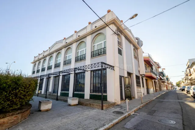 EDIFICIO MULTIFUNCION EN MAIRENA DEL ALJARAFE — 4