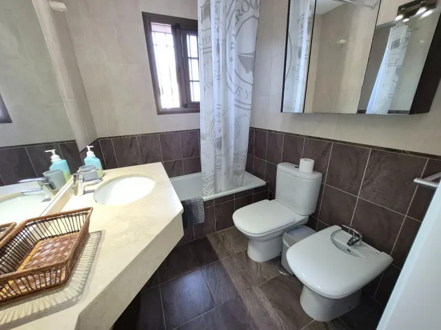 Exclusiva villa independiente reformada en el pinar, Torremolinos — 16