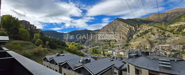Atico-duplex de nueva contrucción a estrenar en canillo con 2 plazas de parking y 2 trasteros — 10