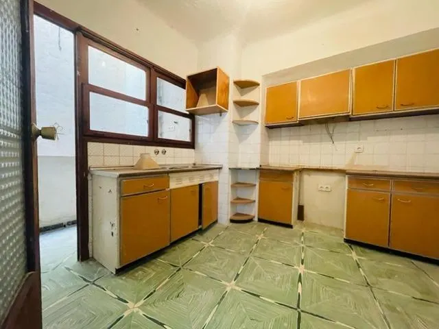 EDIFICIO DE 3 PISOS DE 3 habitaciones +LOCAL COMERCIAL Y 3 TRASTEROS — 6