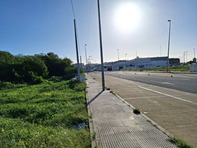 En venta parcela industrial — 4