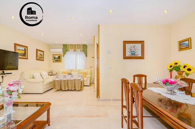 ¡AMPLIA CASA DE 4 DORMITORIOS, 3 BAÑOS Y CALEFACCIÓN CENTRAL EN LA ZUBIA! ✨ — 7